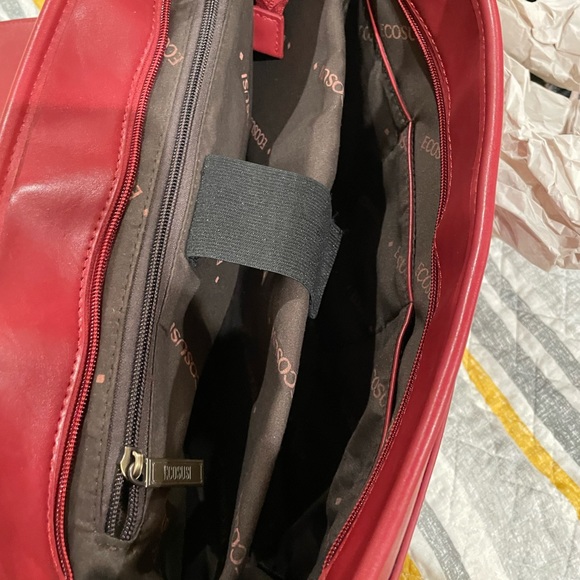 Sophisticated Red Leather Laptop - Picture 6 of 6